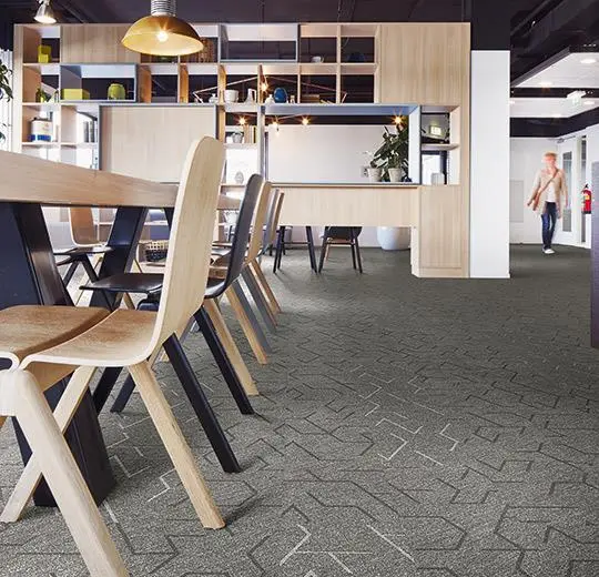 flotex triad planks – 121001 embossed zinc