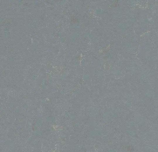 marmoleum solid – 3731 flux