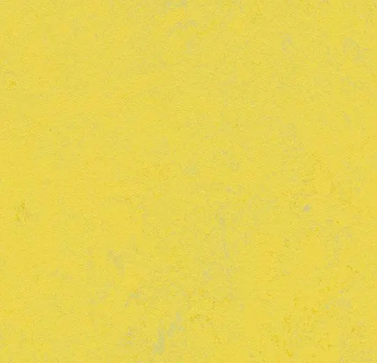 marmoleum solid – 3741/374135 yellow glow