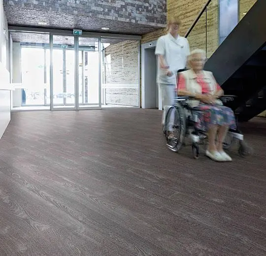 surestep wood – 18952 dark grey oak