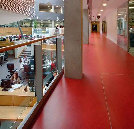 marmoleum decibel on order – 313135 scarlet